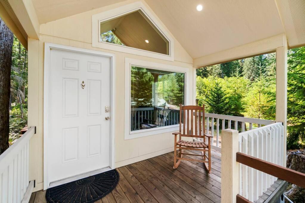 New Tiny Home Steps Away From Mt. Rainier Ashford Esterno foto