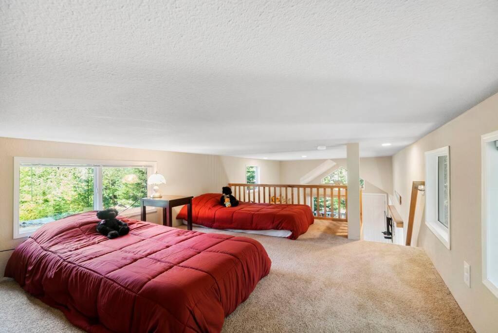 New Tiny Home Steps Away From Mt. Rainier Ashford Esterno foto